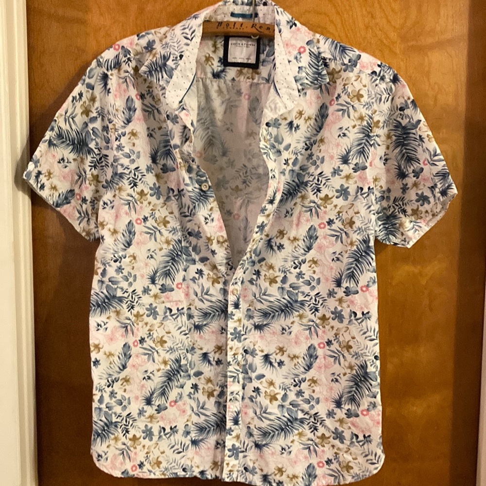 NWOT Denim & Flower Button Down Flowered Cotton Shirt